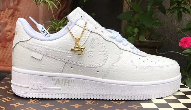 Women Air Force 1 019